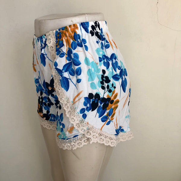 Petal Shorts - White & Blue Floral